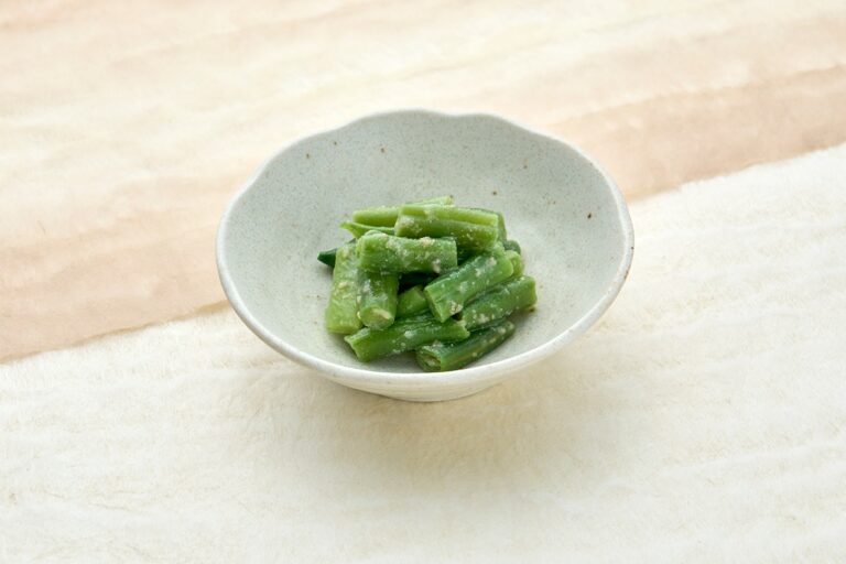 いんげんの胡麻和え